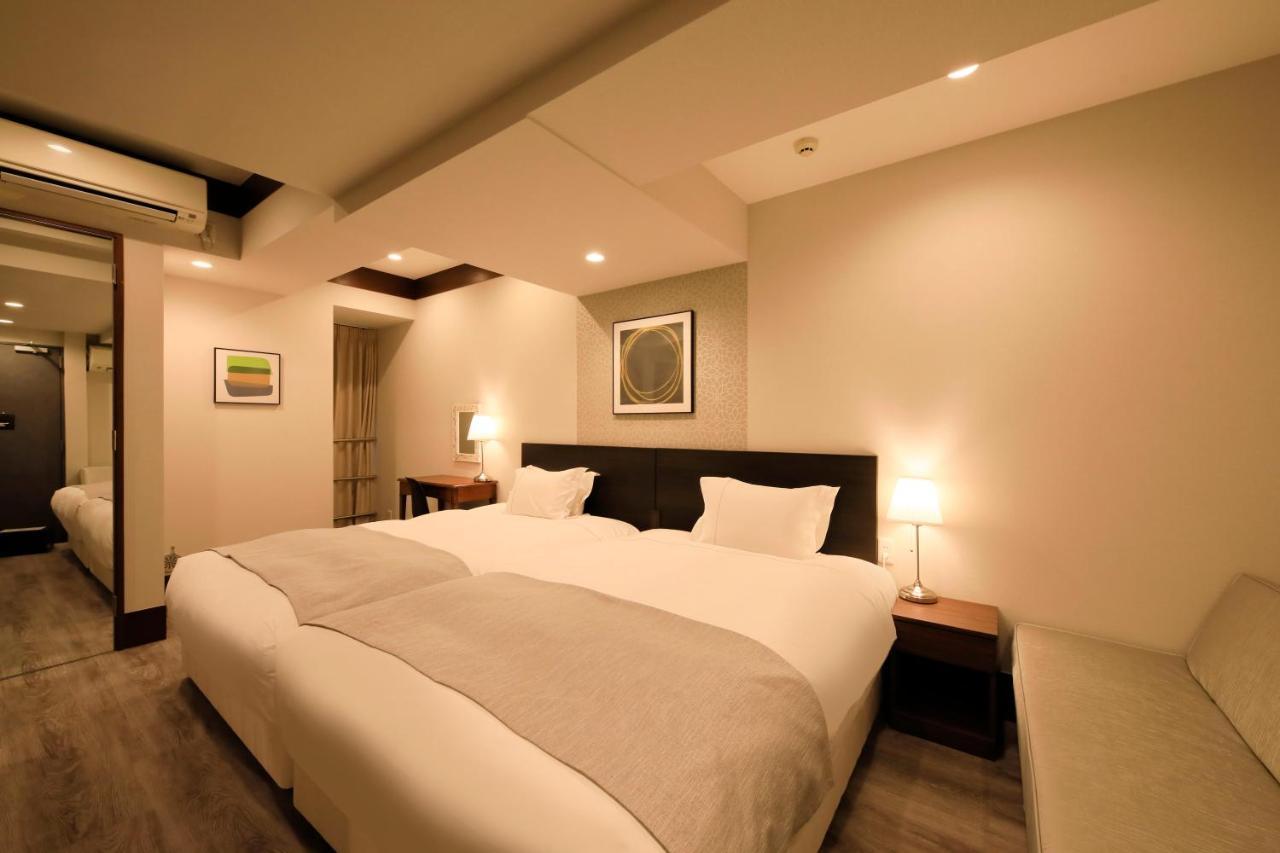 Centurion Hotel Residential Akasaka Station Tokyo Bagian luar foto